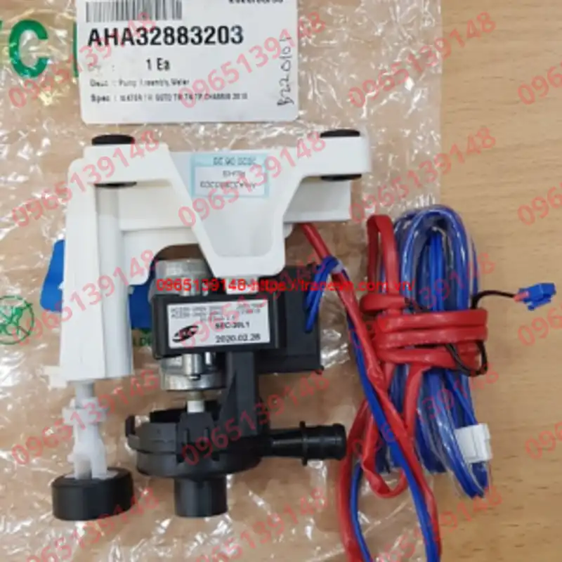 AHA32883203