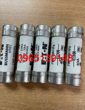 Fusibili Bussmann EATON FWP-40A14FA - 40A 700V - Lotto Da 10 Pezzi, Nuovi