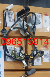 UM534372YA/UM534371YA