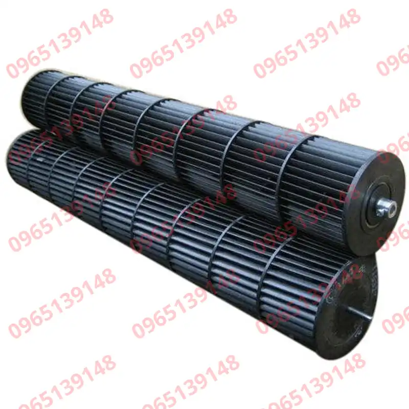 canh-quat-long-soc-treo-tuong